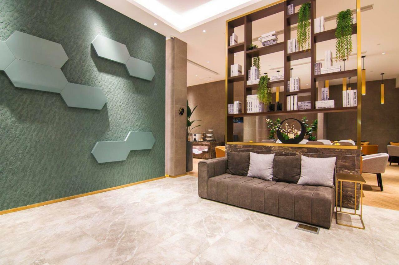Yitel Premium Hotel Шанхай Екстер'єр фото